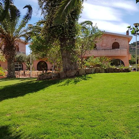 Ferienwohnung Le Residenze Di Piazza Italia Costa Rei Exterior foto
